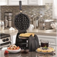 Hamilton Beach 26030 Belgian Waffle Maker